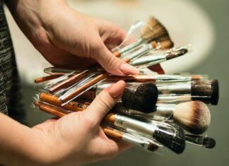 makeup-brushes