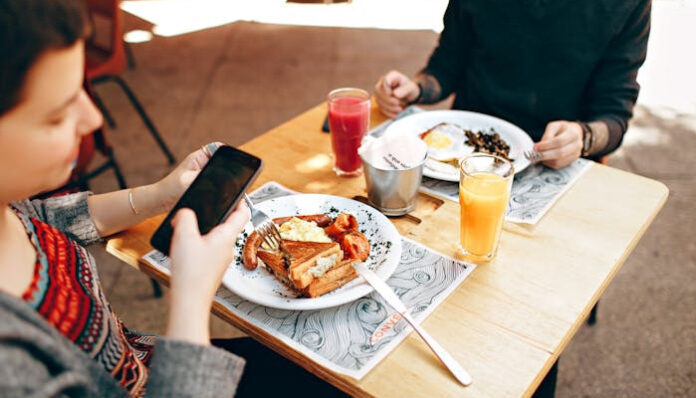 Couple Eating Out While Woman Takes Semaglutide